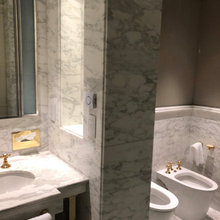 fancy hotel bathroom in Argentina