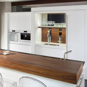 High Gloss White & Wood Modern Kitchen By Darash Collection