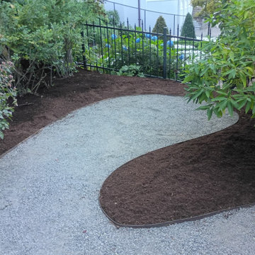 Bark Dust for Defined Garden Areas