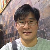 Tae Suk Kims foto