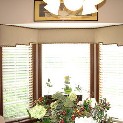 Bay Window Valance - Products