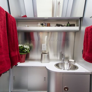 75 Beautiful Red Bathroom With Laminate Countertops Pictures