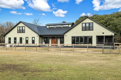 Inspiration for an exterior home remodel in Charleston