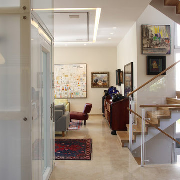 My Houzz: Fresh Start for an Art Collector in Tel Aviv