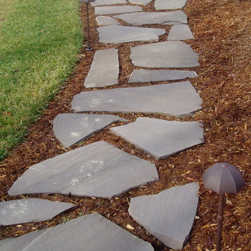 Side Yard Landscaping