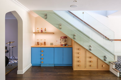 Inspiration for a contemporary home bar remodel in San Francisco