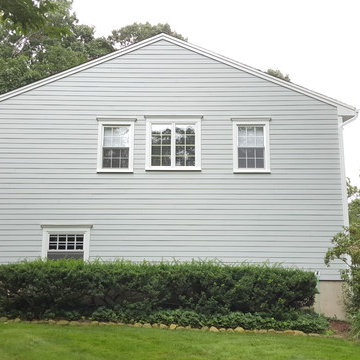 6 1/4" Cedarmill James Hardie Lap in Light Mist, Arctic White Trim