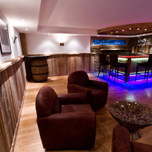 hangar wainscott