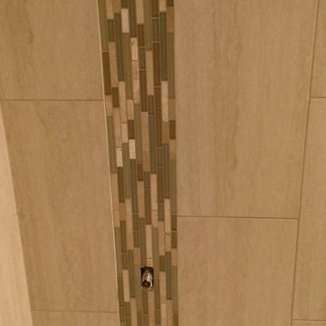 BATHROOM - 12" x 24" Vertical Offset with Glass Accent