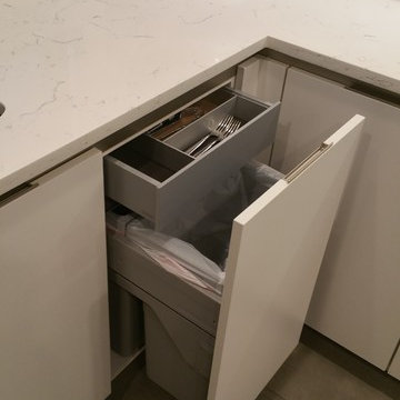 SieMatic Contemporary Bensonville Kitchen