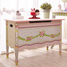 Eva's Room