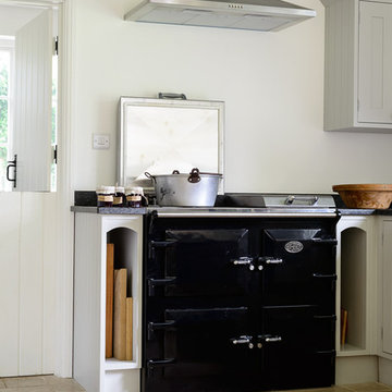 Petersfield || Dijon Tumbled Limestone