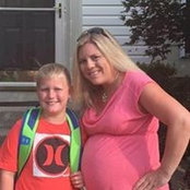 Stephanie Michele's photo