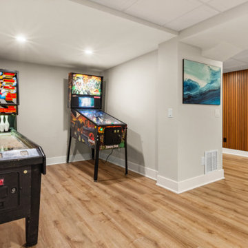 Mid-Century Modern Retreat in Slingerlands, NY – The Entertainment Hub