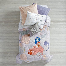 Everly Bed