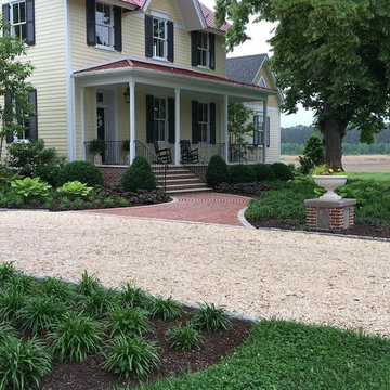 Traditional Style Full Landscape Design