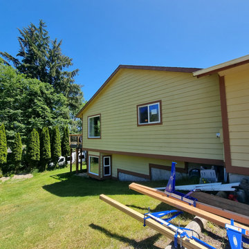 Siding replacement on ridge road
