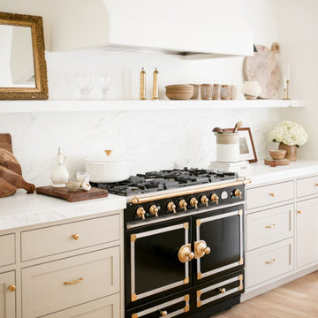 Connecticut Farmhouse Kitchen