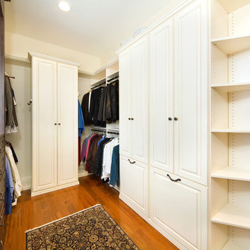Ivory & Chocolate Walk In Closet