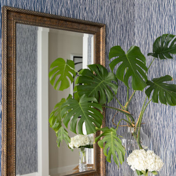 A Tiny Entry Space that went from Unimaginative to Unforgettable