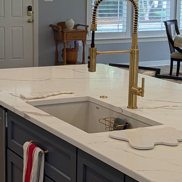 Spacious Entertainment Area and Kitchen
