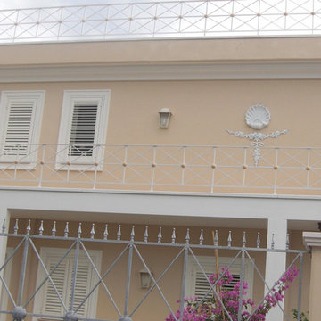 RESTAURO E ARREDAMENTO VILLA AL MARE