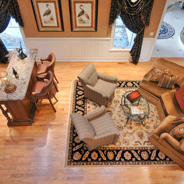 Traditional Entertainment Sitting Room