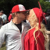 Shannon Cox's photo