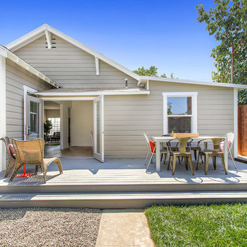 Small Deck, Two Areas