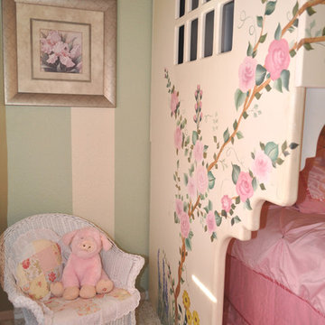 Playhouse Loft Bed - Creme de la Fleur