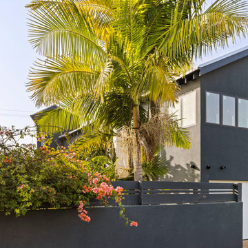 Second story ADU above the garage in Santa Monica, CA