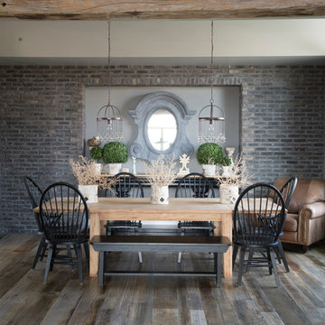A Barn on a Floor: Reclaimed, Rustic Beauty