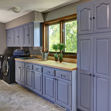 Mud/Laundry room