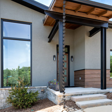 Modern Living at Versailles