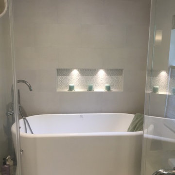 Modern Master Bath with Wet Room