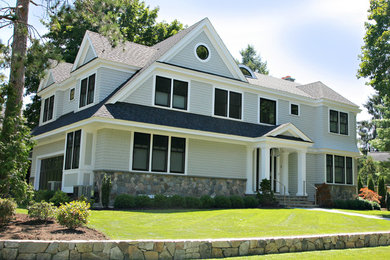 Home design - contemporary home design idea in Boston