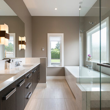 Acuo LED Wall Sconces in Master Bath