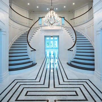 Long Island House - Hallway
