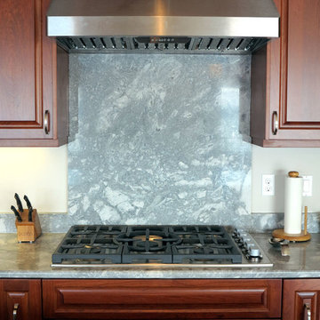 Super White Quartzite Kitchen Countertop