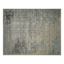 Living Room Rug Crest