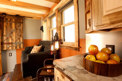 Example of an urban home office design in Philadelphia