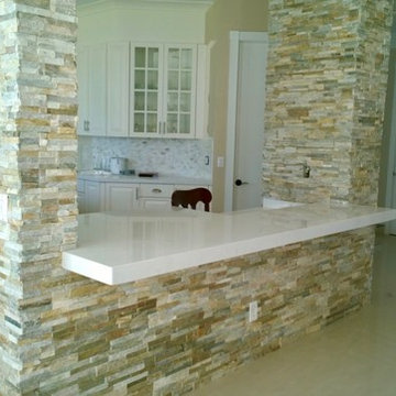 Kitchen Walls & Backsplash