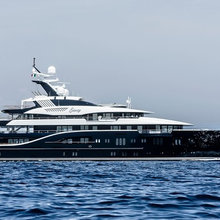 SUPER YACHT