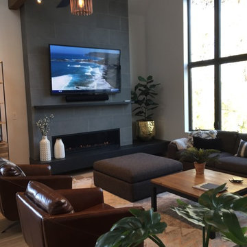 Contemporary Farmhouse SJC