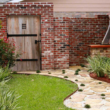Hukins Gate