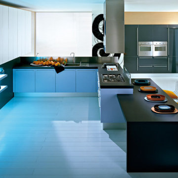 Culinary Delights: Q2 Kitchen by Pedini