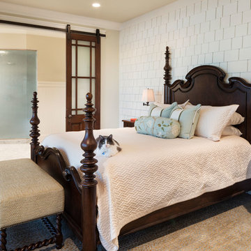 Traditional Bedroom