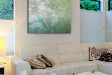 Transitional living room photo in Los Angeles