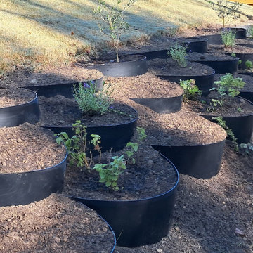 Slope garden space