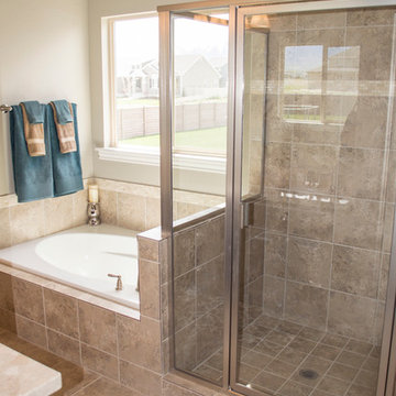 Standard Master Shower & Tub